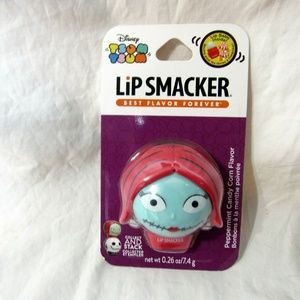Lip Smacker Makeup - Tsum Tsum Disney Lip Smacker Jack and Sally Lip Smacker Makeup - Tsum Tsum Disney Lip Smacker Jack and Sally